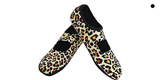 Nufoot Womens Mary Janes Leopard Small