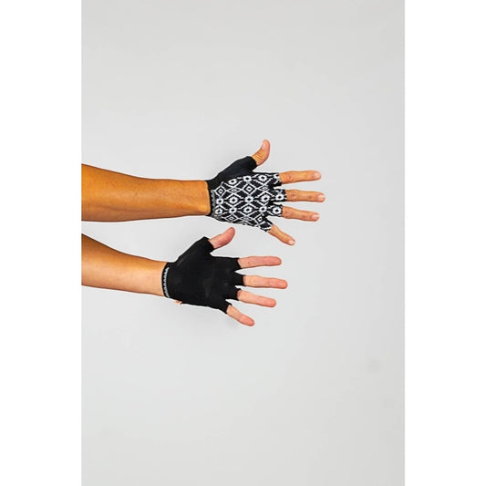 Shebeest Short Finger Gloves Sedona-Black/White Small
