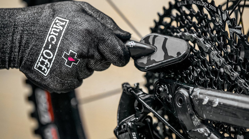 Muc-Off Drivetrain Brush: Triangular All-Purpose† Bicycle Cleaning Tools