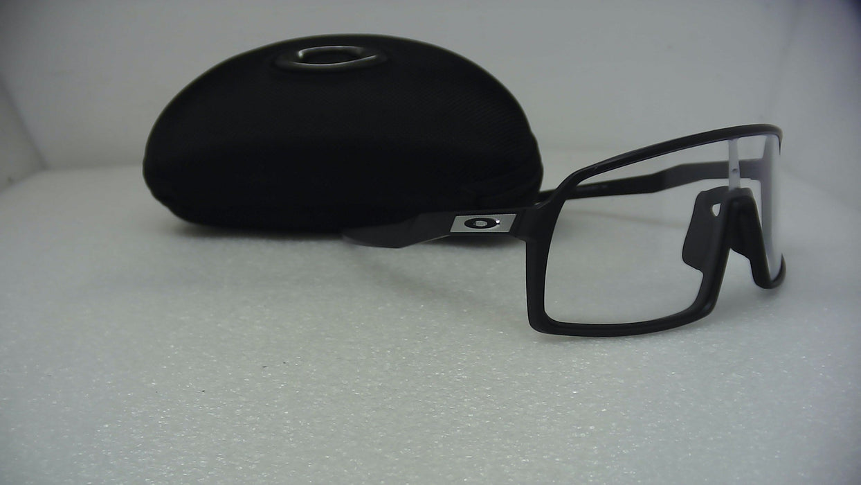 Oakley Sutro  Matte Carbon W/ Clear Photochromic (Without Original Box)