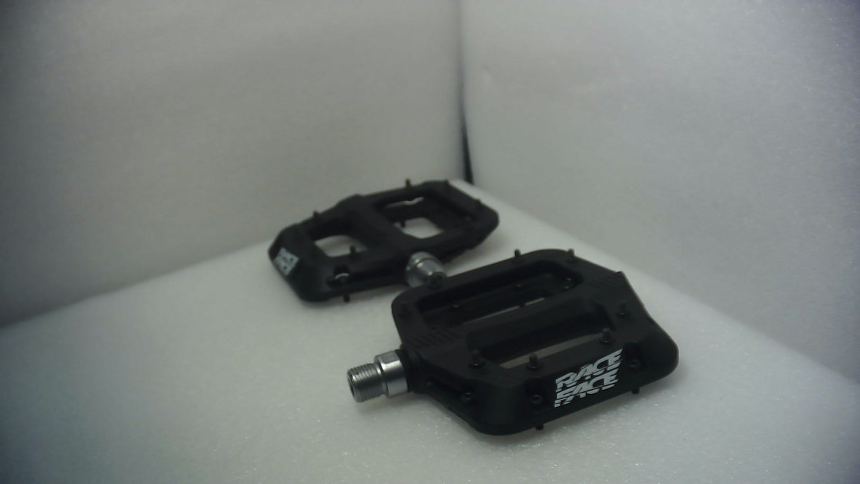 RACEFACE PEDAL, CHESTER, BLACK - Open Box - (Without Original Box)