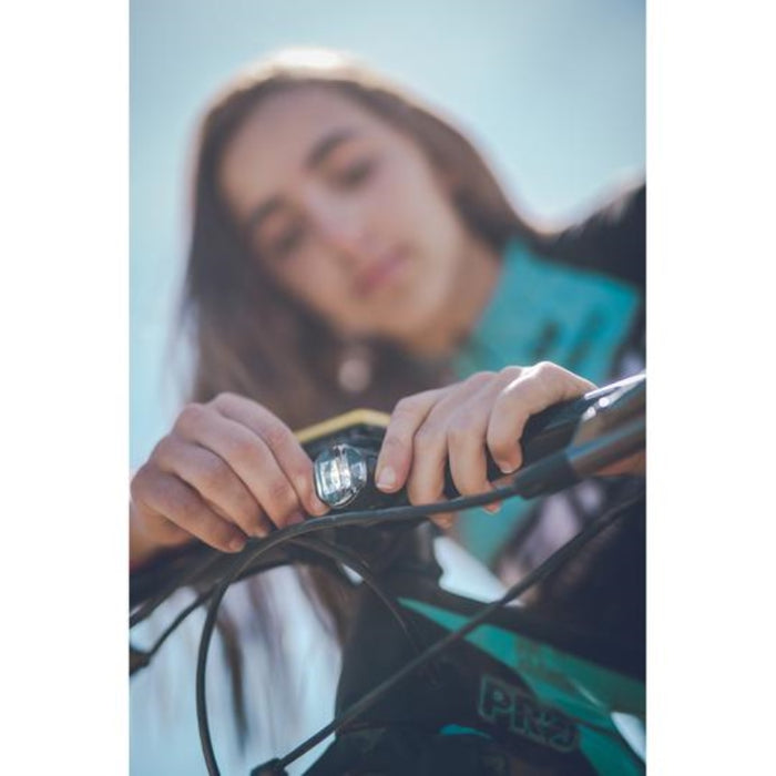 Lezyne Femto Usb Drive Front Bicycle Lights