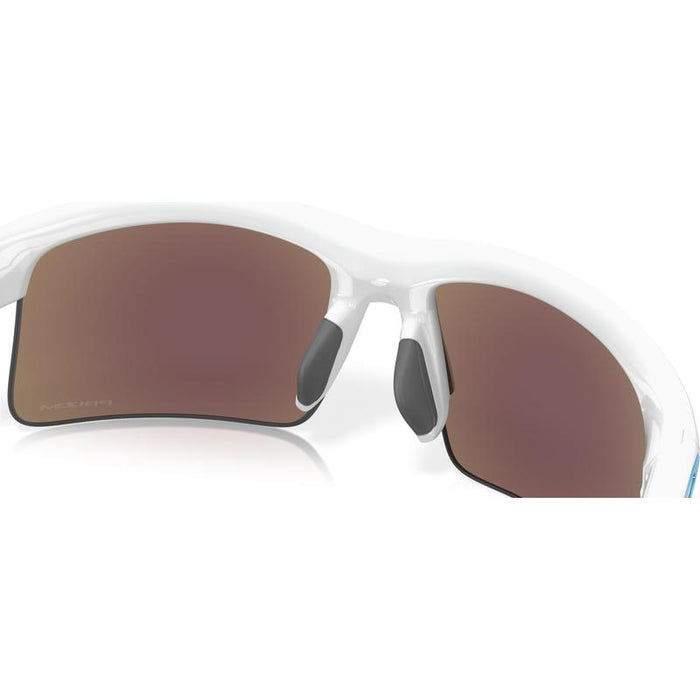 Oakley Capacitor (Youth Fit)  Lifestyle Sunglasses