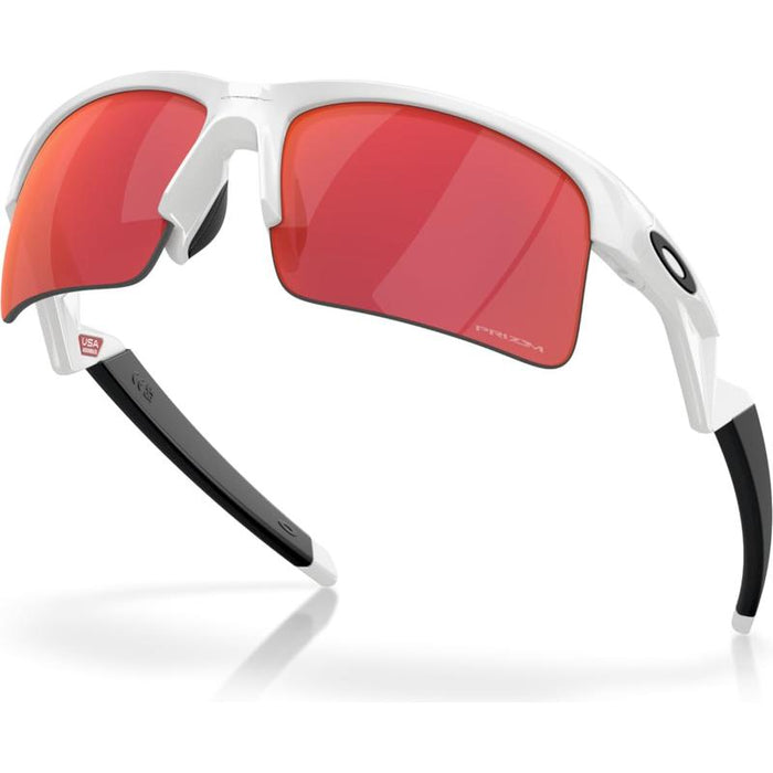 Oakley Capacitor (Youth Fit)  Lifestyle Sunglasses