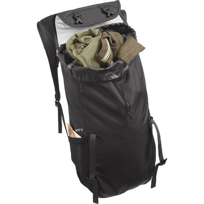 CamelBak Arete 18 Hiking Hydration Packs