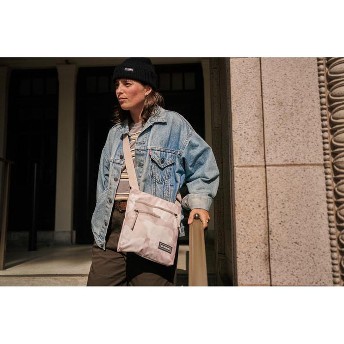 Dakine Jo Jo Lifestyle Crossbody & Totes