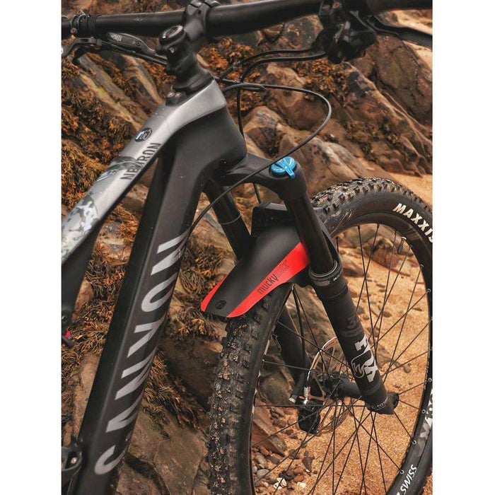 Mucky Nutz Face Fender - Red