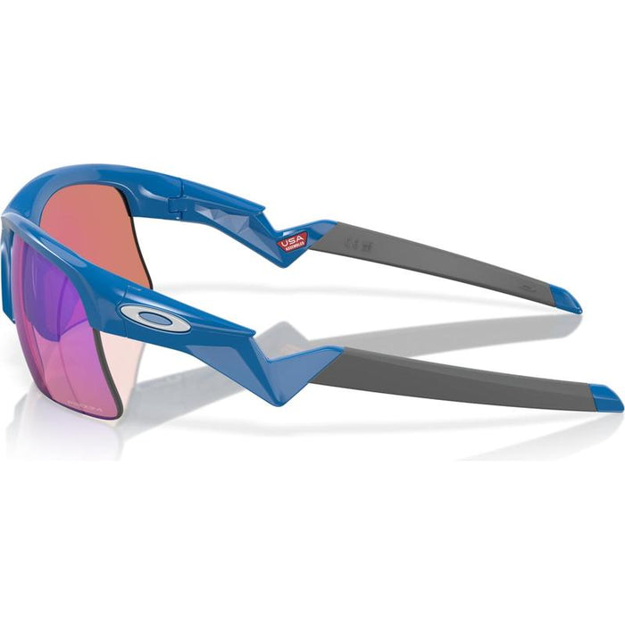 Oakley Capacitor (Youth Fit)  Lifestyle Sunglasses