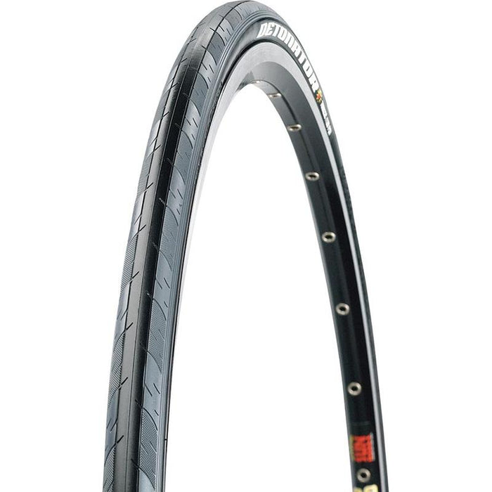 Maxxis Detonator Bicycle Tires