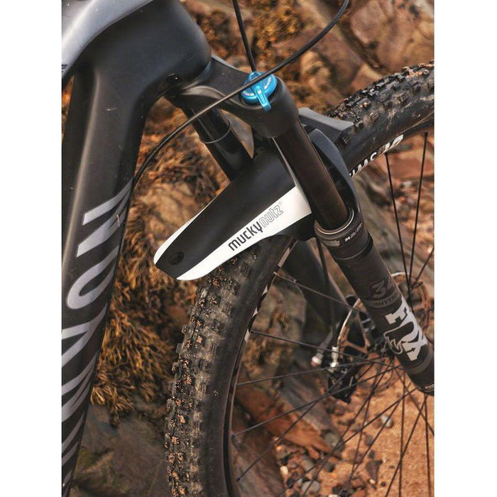 Mucky Nutz Face Fender - White