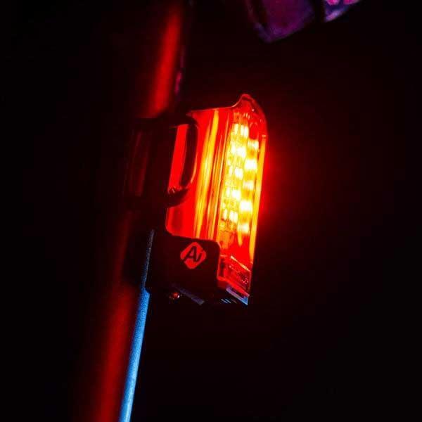 Lezyne,Strip Drive Pro Ai Alert 400+ Tail Bicycle Lights