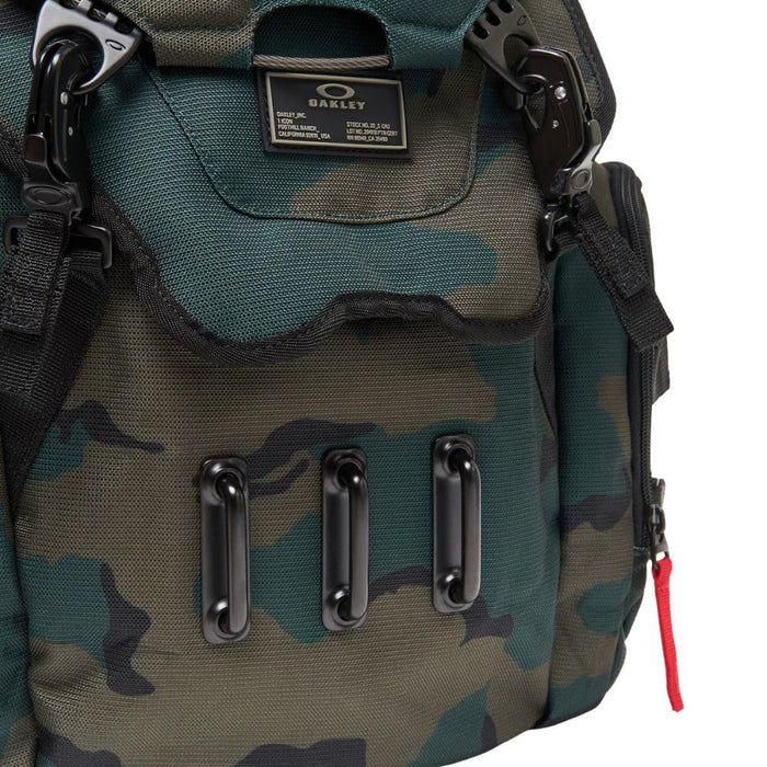Oakley Bathroom Sink Rc Backpack B1B Camo Hunter One Size