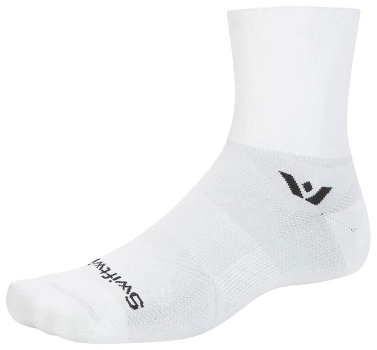 Swiftwick Aspire Quarter Crew High Socks - Circuit White Medium
