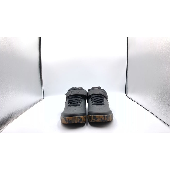 Giro Chamber II Downhill Bicycle Shoes - Open Box (Without Original Box)