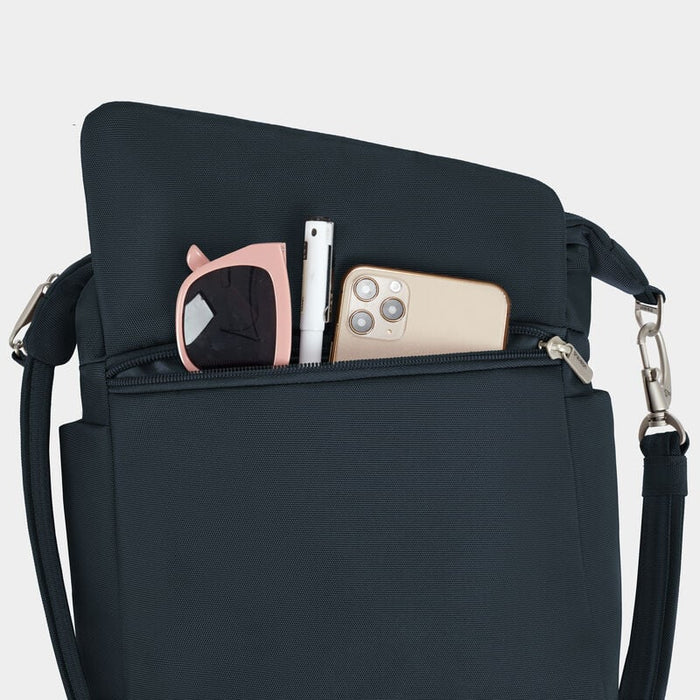 Travelon Anti-Theft Messenger Lifestyle Crossbody & Totes