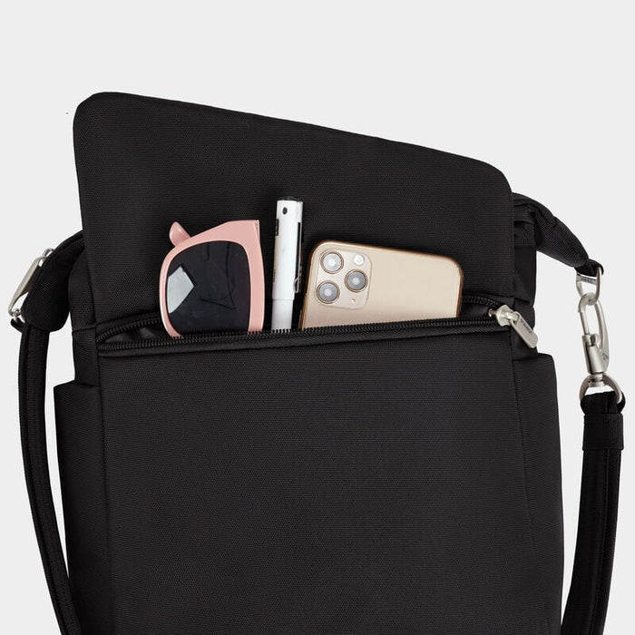 Travelon Anti-Theft Messenger Lifestyle Crossbody & Totes