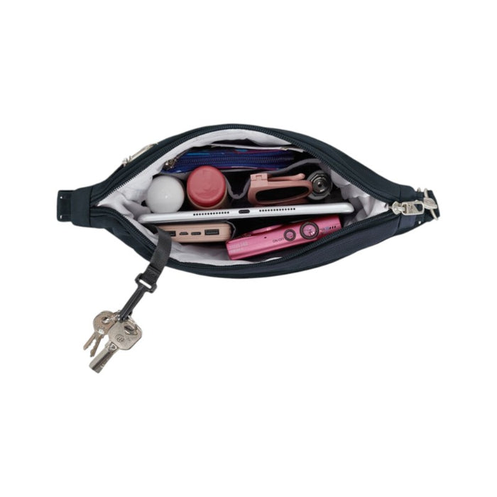 Travelon Anti-Theft Messenger Lifestyle Crossbody & Totes