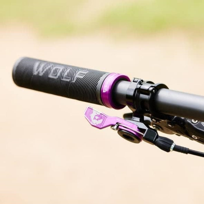 Wolf Tooth Lock-On Echo Grip Black Grip Black Collar