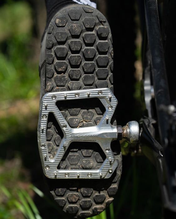 Wolf Tooth Ripsaw Aluminum Bicycle Pedals