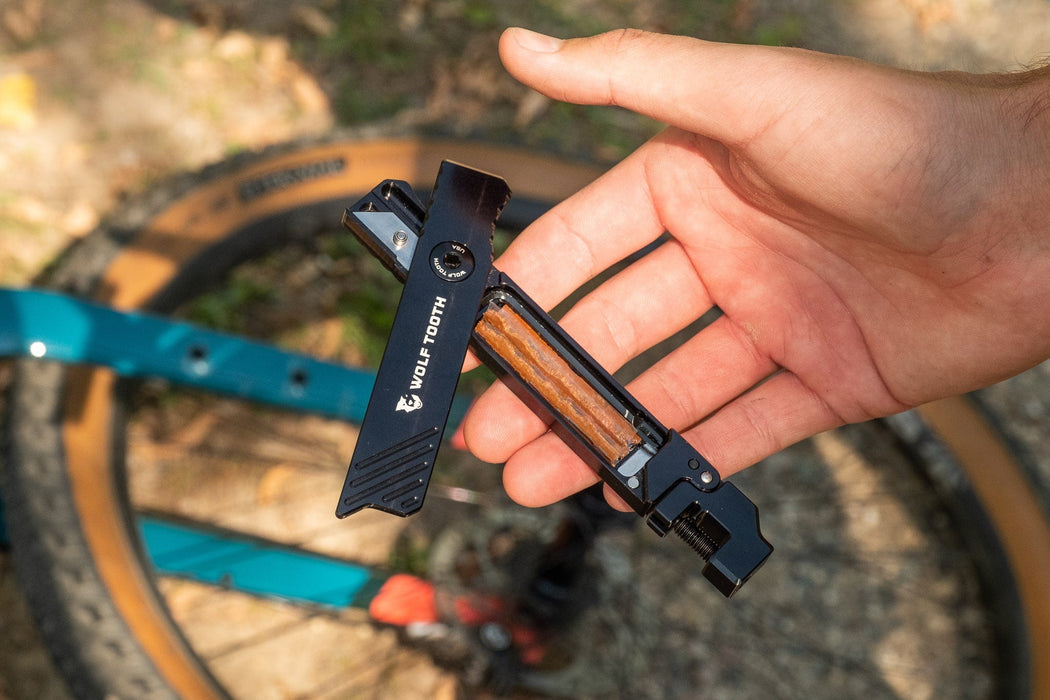 Wolf Tooth 8-Bit Chainbreaker + Utility Knife Bicycle Multi Tools