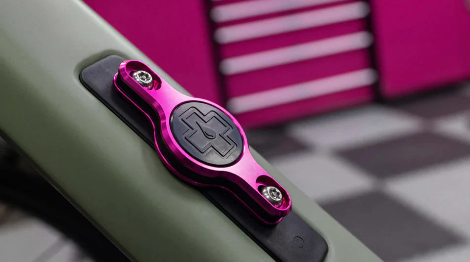 Muc-Off Muc-Off Secure Airtag Holder Bicycle Computer Accessories  Bicycle Computer Accessories