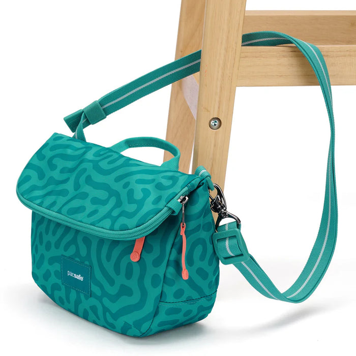 Pacsafe GO Saddle Lifestyle Crossbody & Totes