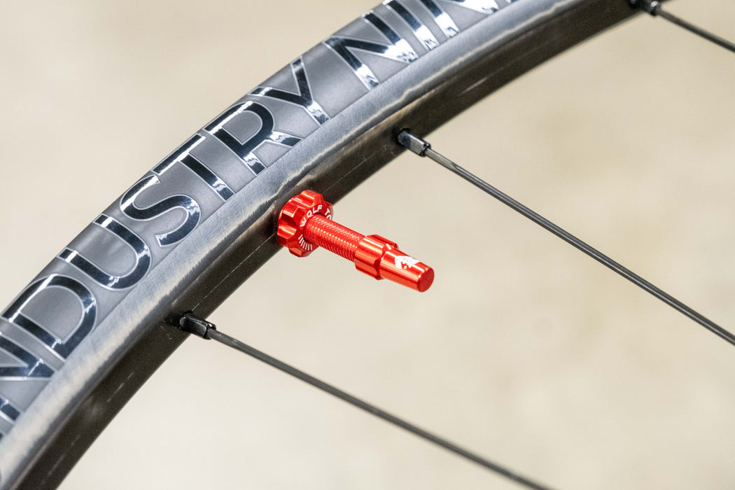 Wolf Tooth Tubeless Presta Bicycle Tire Valves Stem Kit