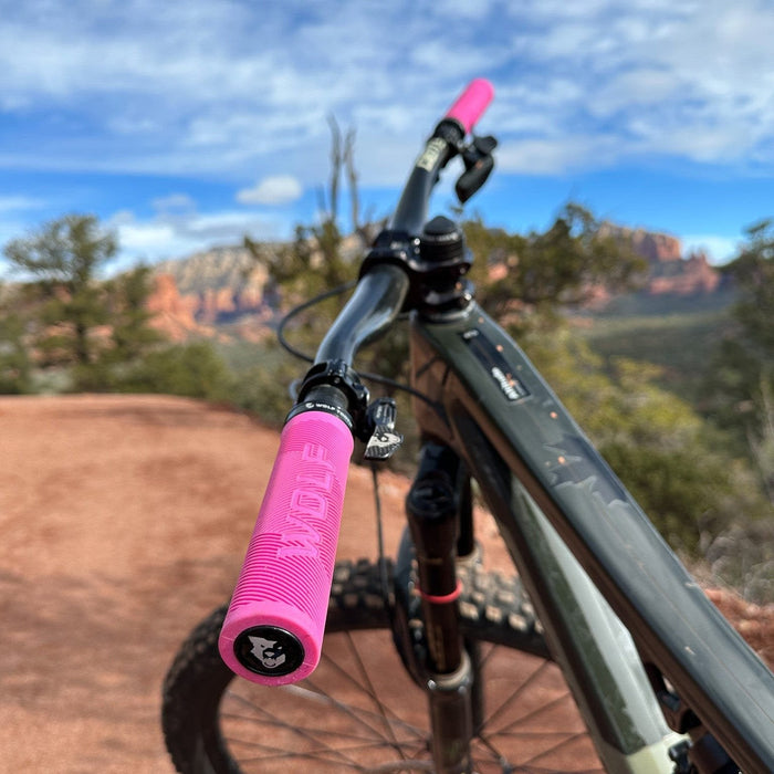 Wolf Tooth Echo Lock-On Bicycle Grips Colors