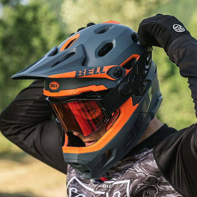 Bell Bike Super DH MIPS Spherical Bicycle Helmets