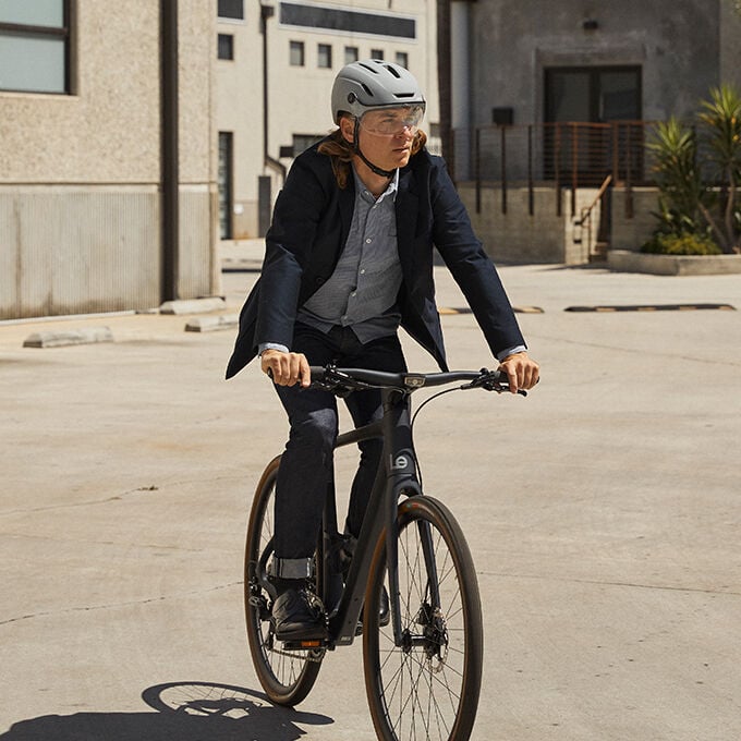 Giro Evoke MIPS Bicycle Helmets