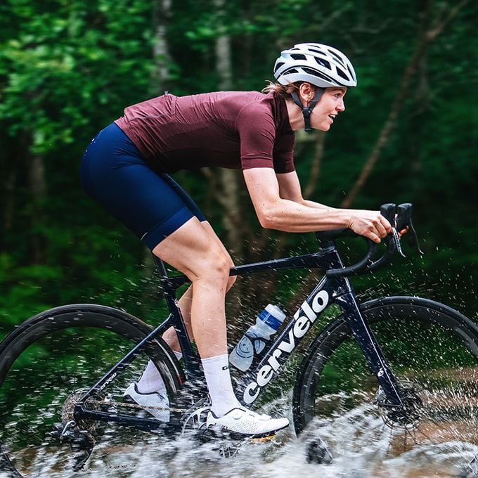 Giro Helios Spherical Bicycle Helmet