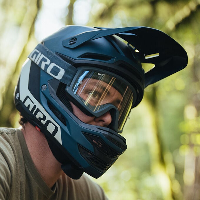 Giro Insurgent Spherical Bicycle Helmets