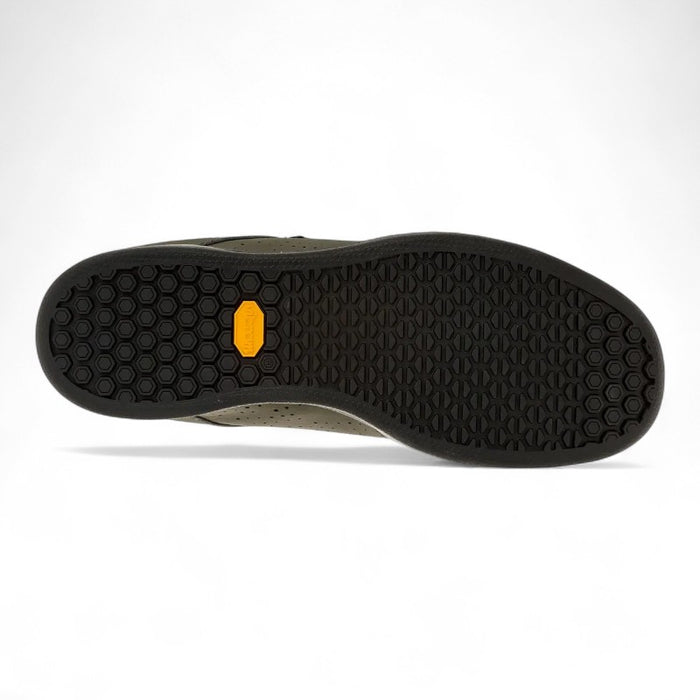 Giro Jacket II Bicycle Shoes