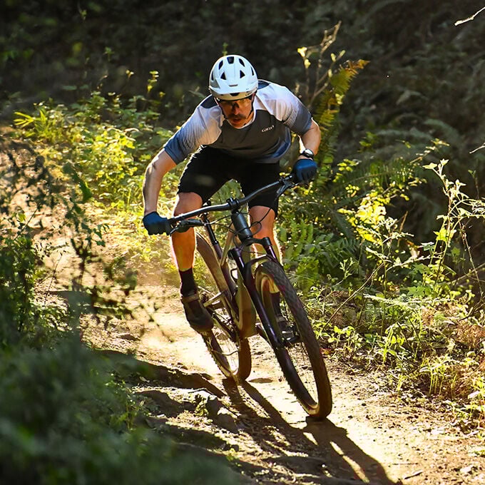 Giro Montaro MIPS II Mountain Bicycle Helmet