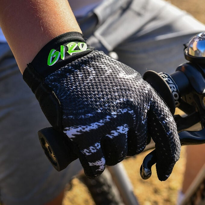 Giro Trixter Youth Bicycle Gloves