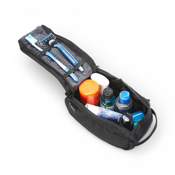 Dakine Groomer Travel Kit Lifestyle Packing Organizers