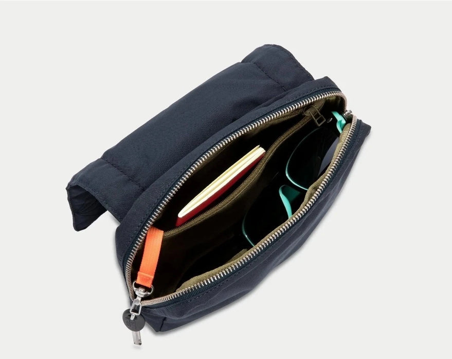 Timbuk2 Convertible Belt Bag Lifestyle Crossbody & Totes